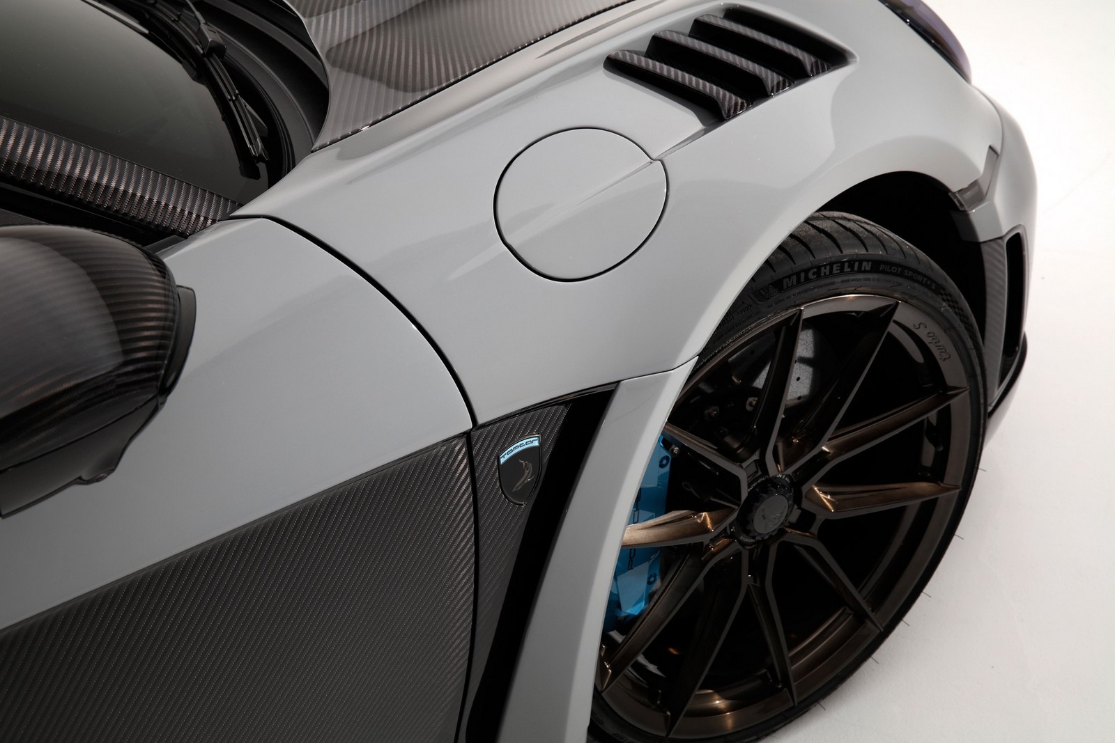 2021 - PORSCHE 911 STINGER GTR LIMITED CARBON EDITION BY TOPCAR, foto 25