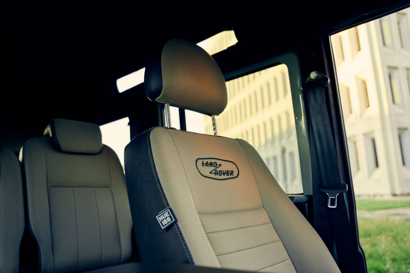 LAND ROVER DEFENDER HIMALAYA HUE 166, foto 18