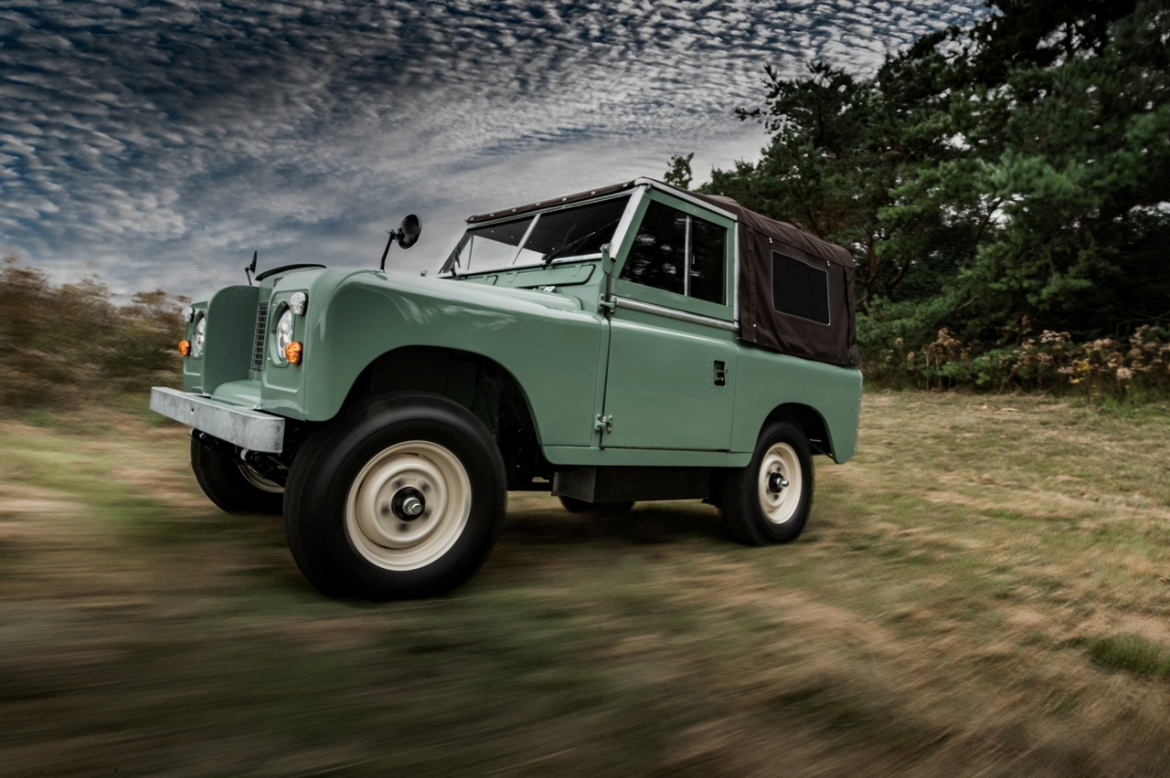 LAND ROVER DEFENDER SERIES IIA BY EVERRATI, foto 1