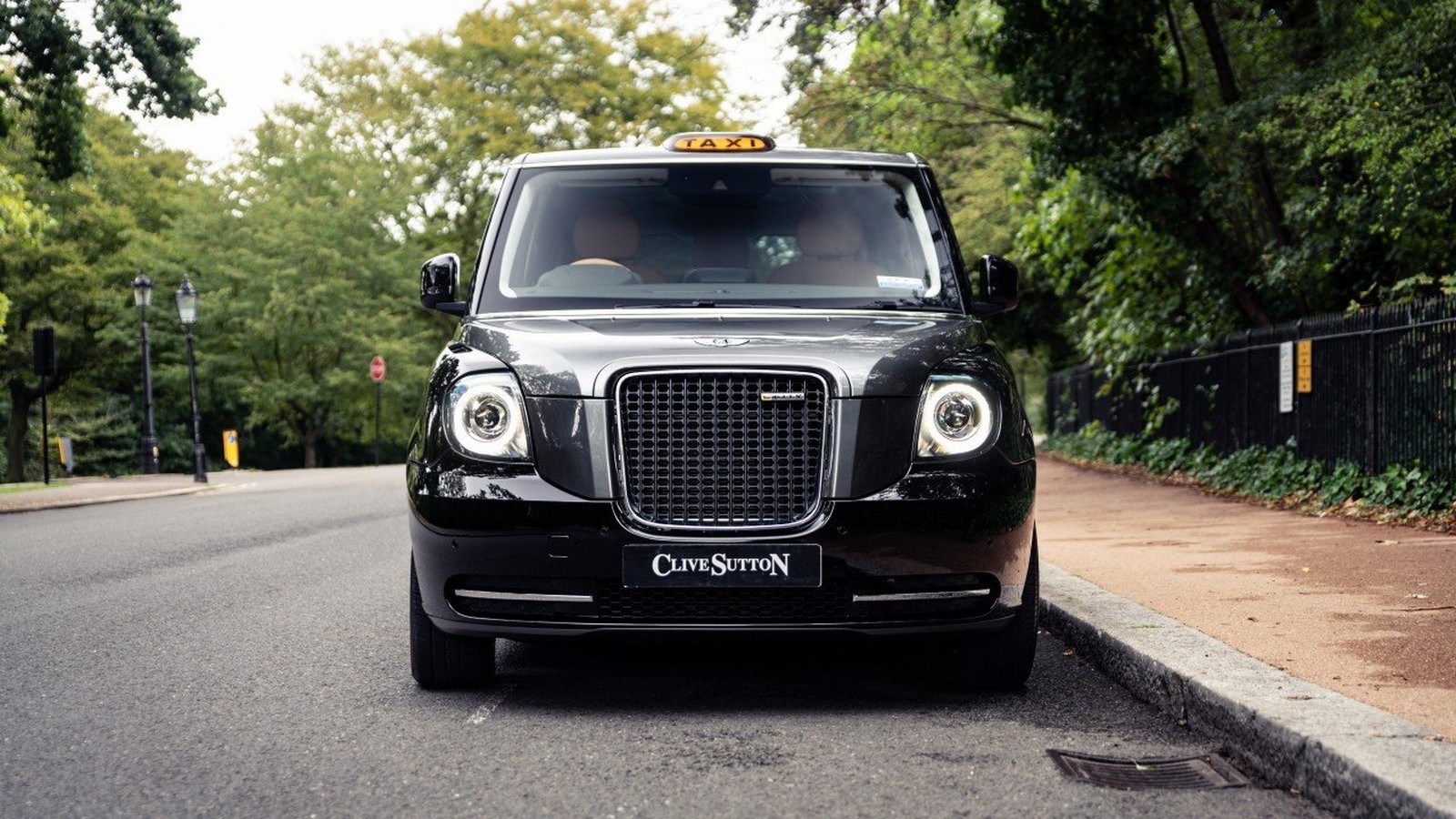 LEVC SUTTON VIP TAXI, foto 10