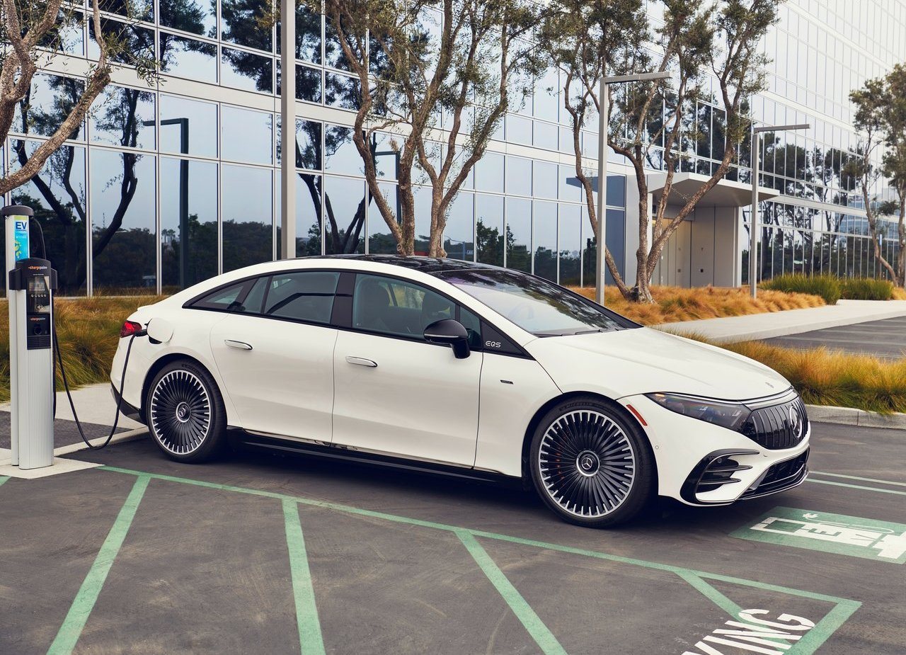 2022 - MERCEDES-AMG EQS 53, foto 9