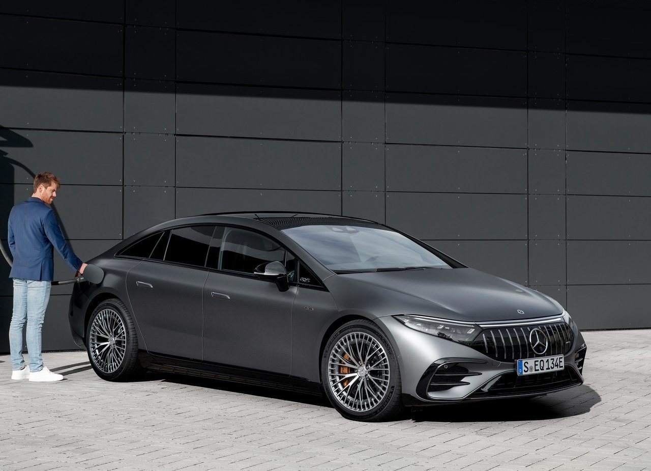 2022 - MERCEDES-AMG EQS 53, foto 12