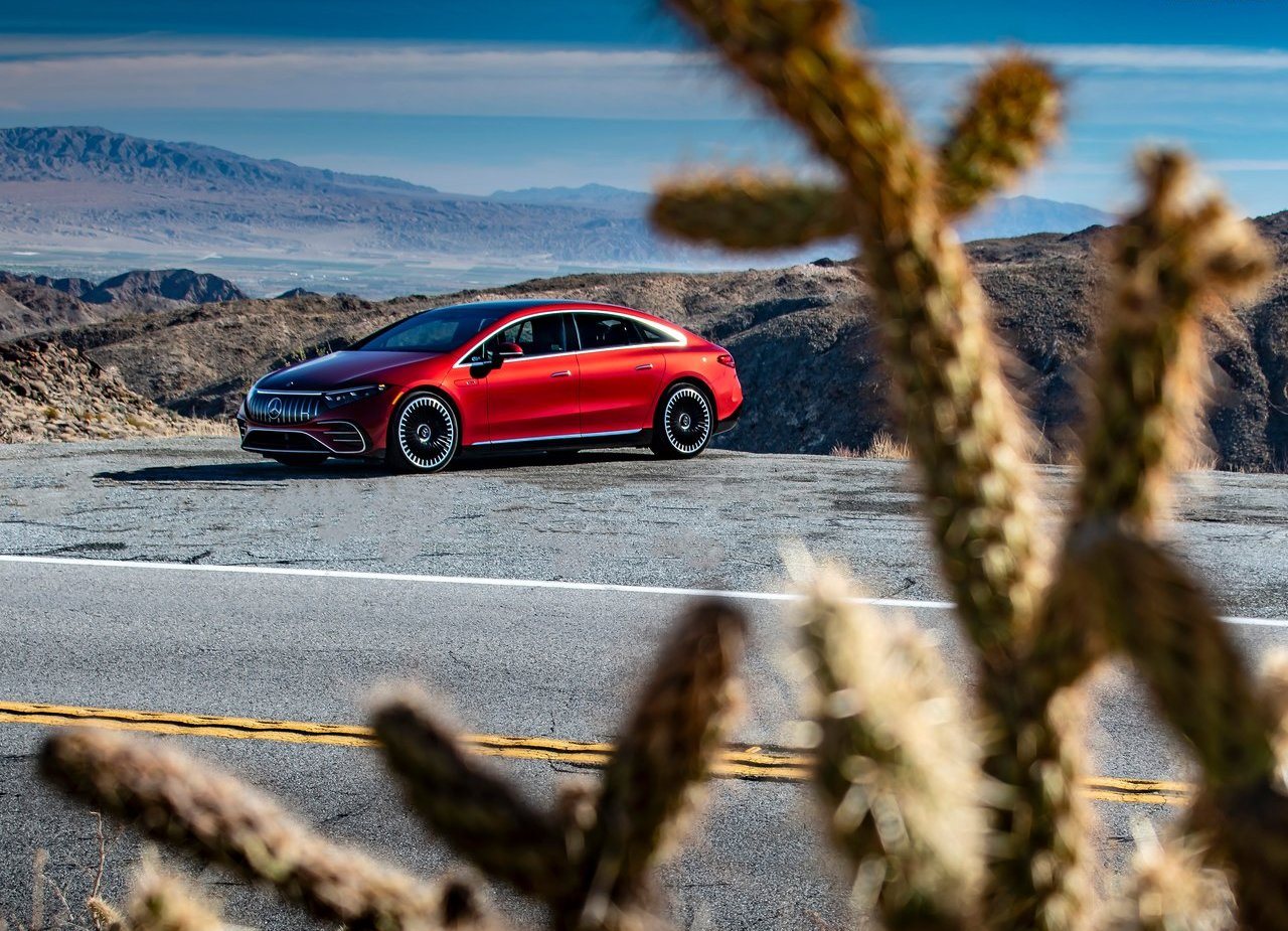 2022 - MERCEDES-AMG EQS 53, foto 21