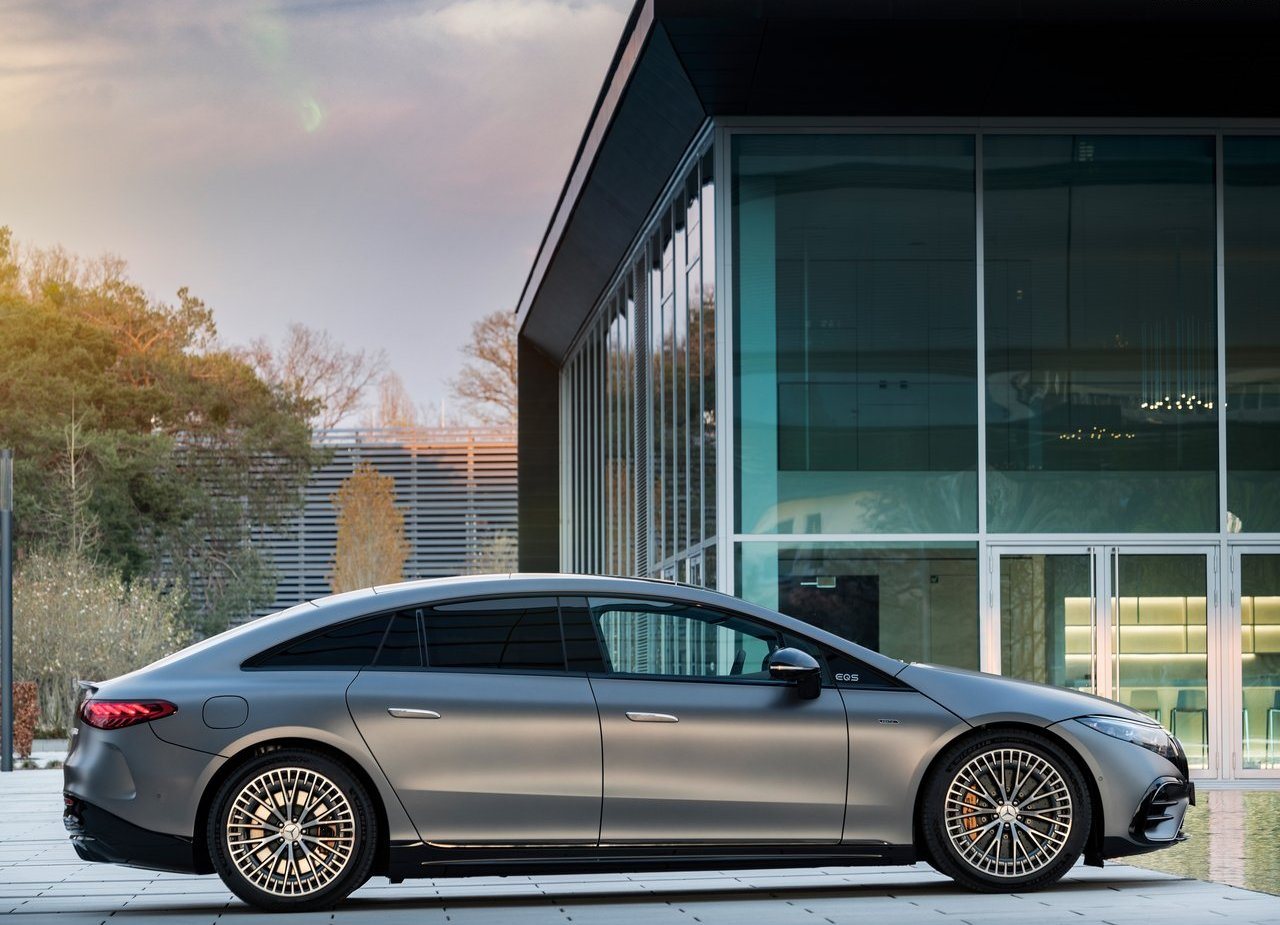 2022 - MERCEDES-AMG EQS 53, foto 47