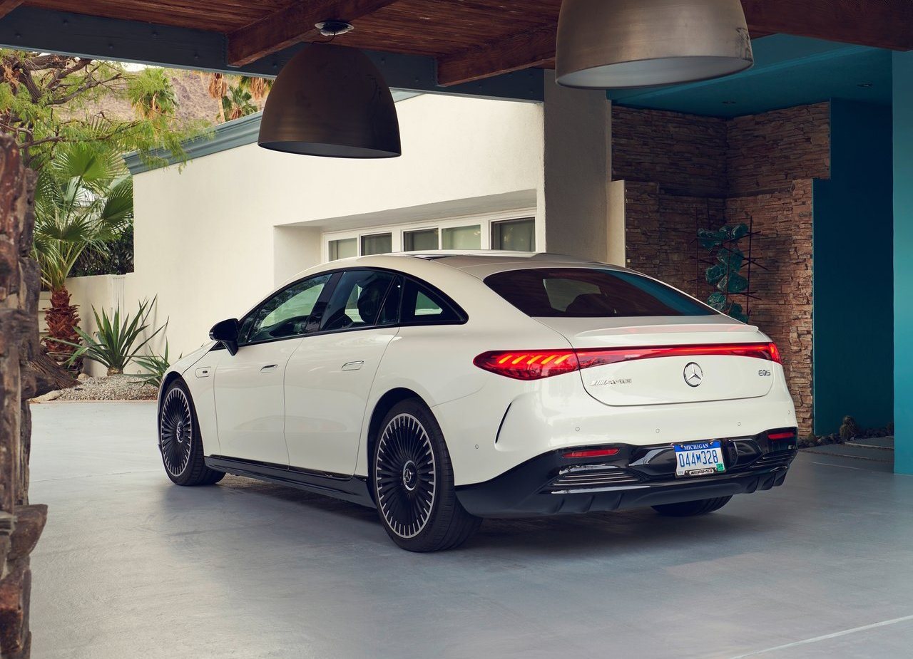 2022 - MERCEDES-AMG EQS 53, foto 53