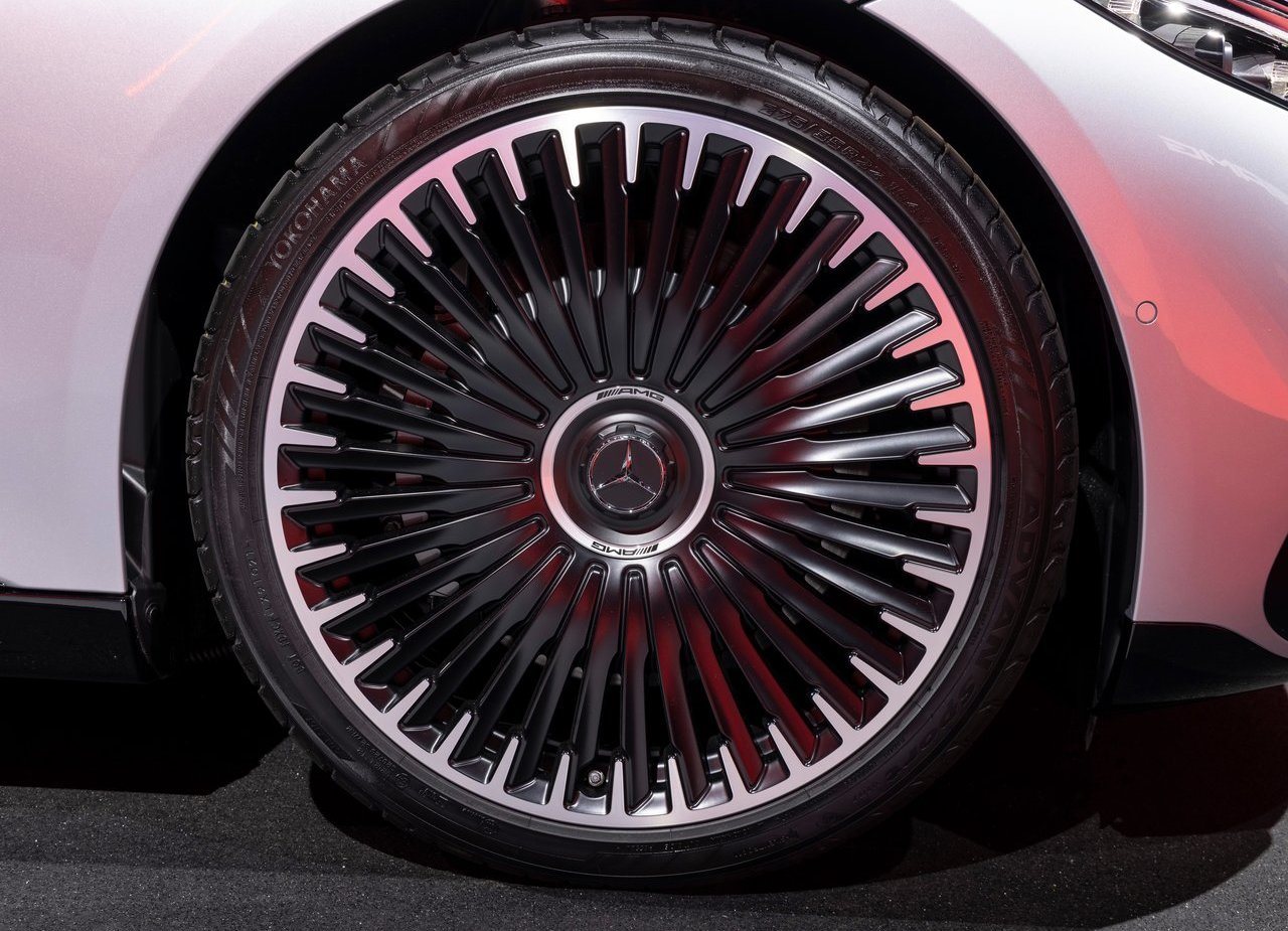 2022 - MERCEDES-AMG EQS 53, foto 105