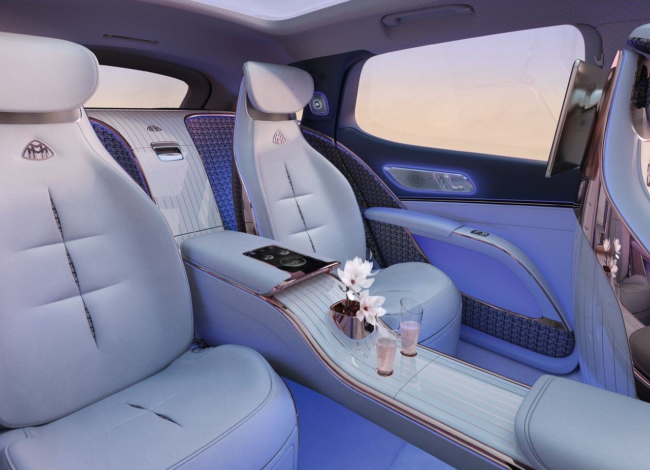 2021 - MERCEDES-MAYBACH EQS SUV CONCEPT, foto 10