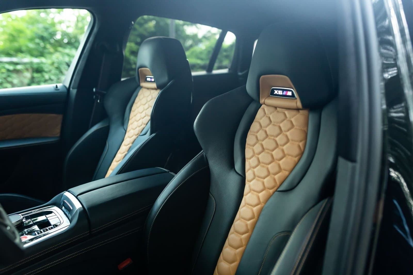 2021 - BMW X6 MHX6 700 WB BY MANHART, foto 15