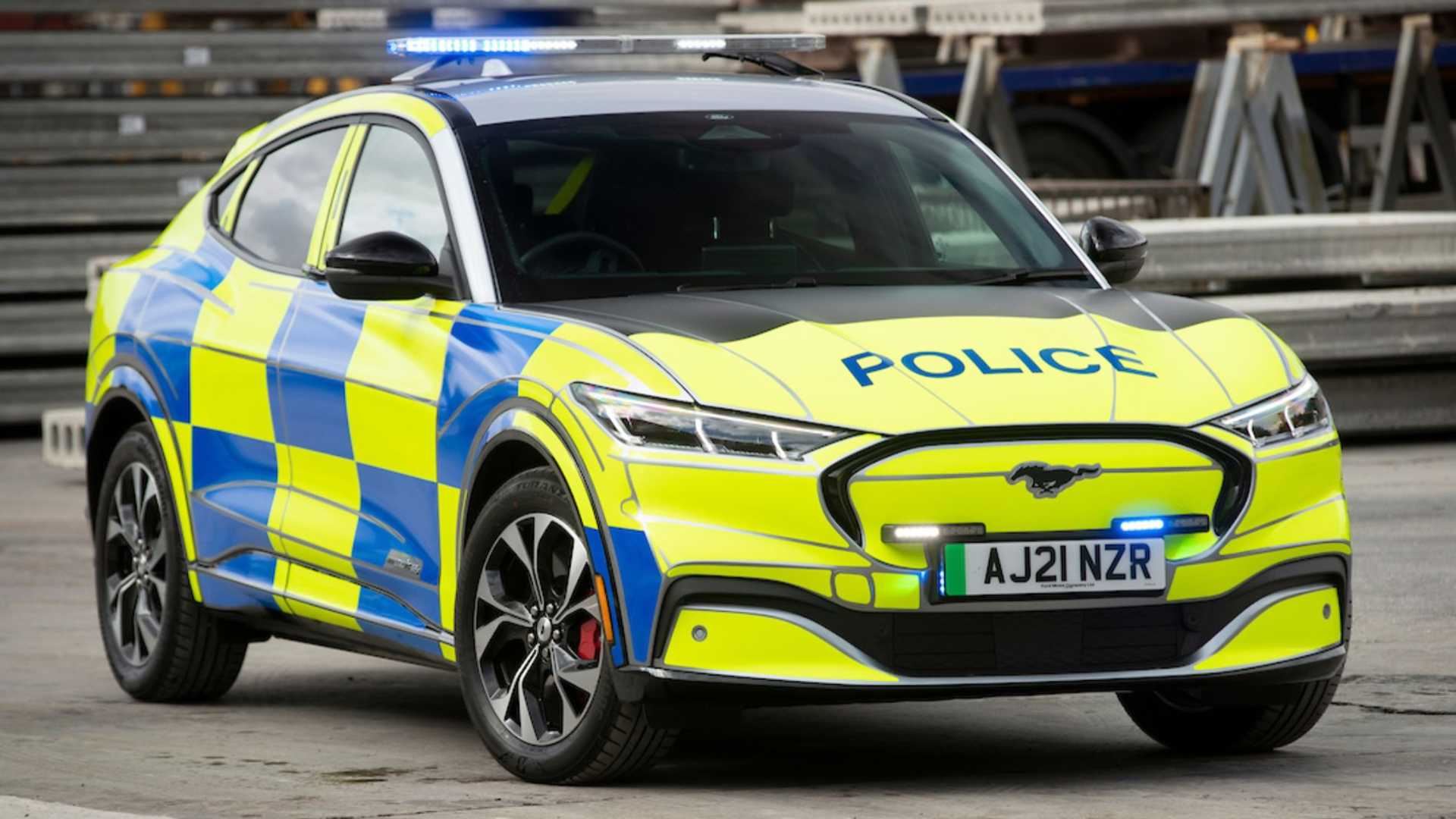 FORD MUSTANG MACH-E UK POLICE, foto 1