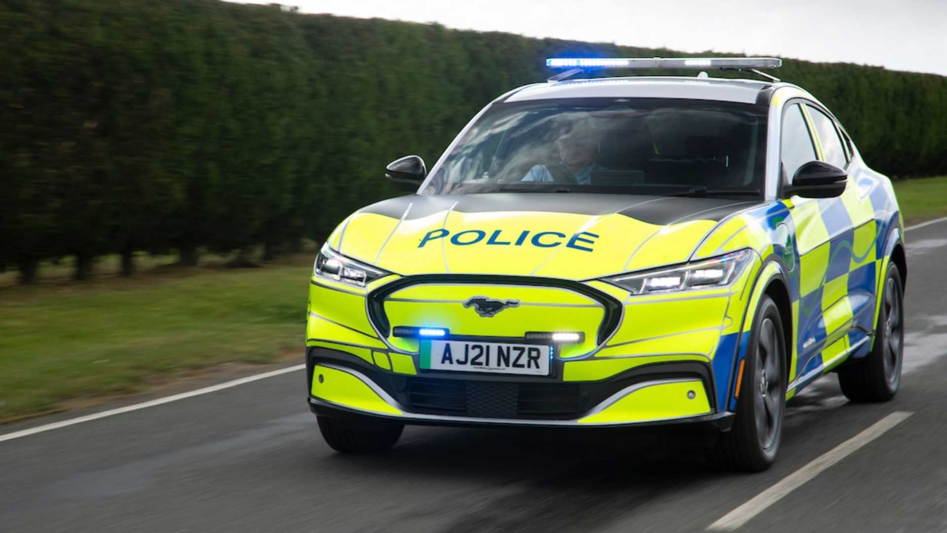 FORD MUSTANG MACH-E UK POLICE, foto 4