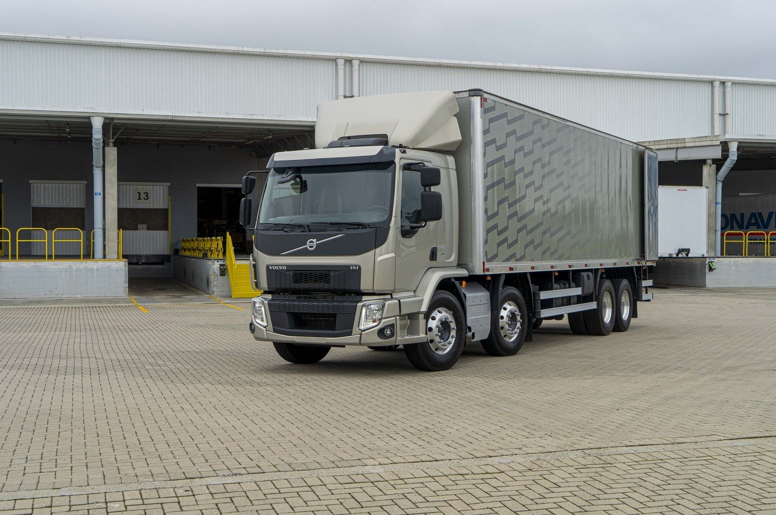 VOLVO VM, foto 5
