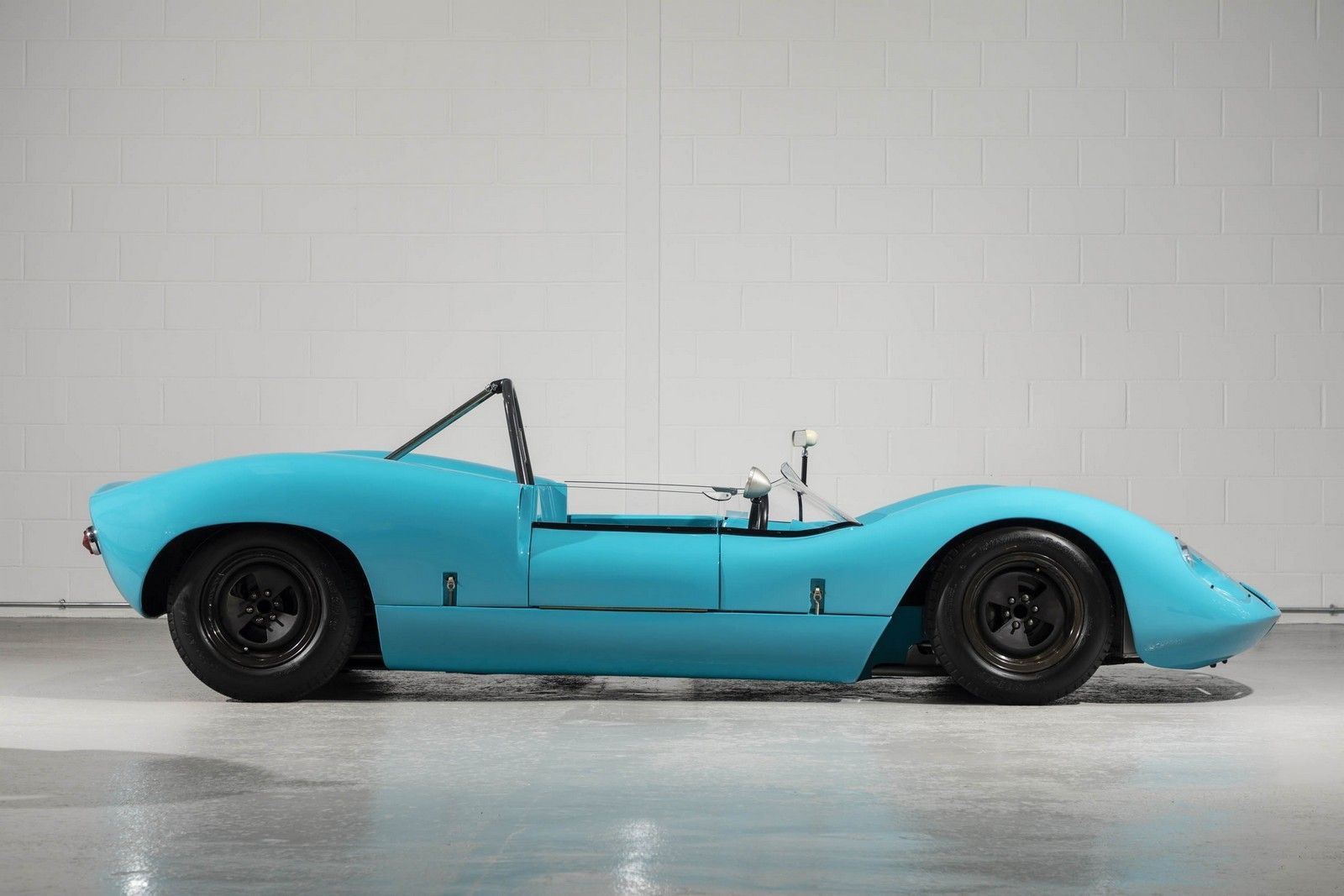 ELVA BMW MARK VIII, foto 3