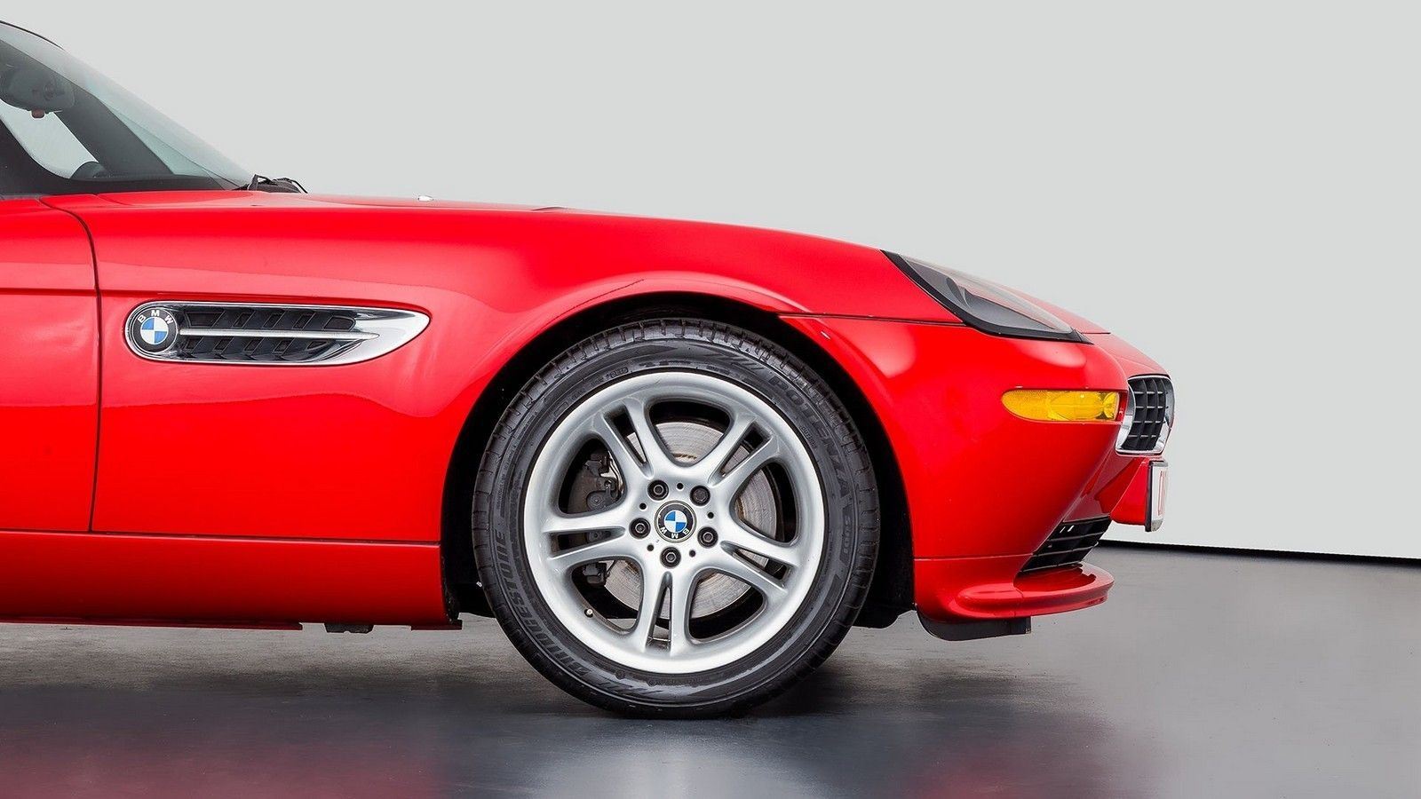 2001 - BMW Z8 ROADSTER RED, foto 6