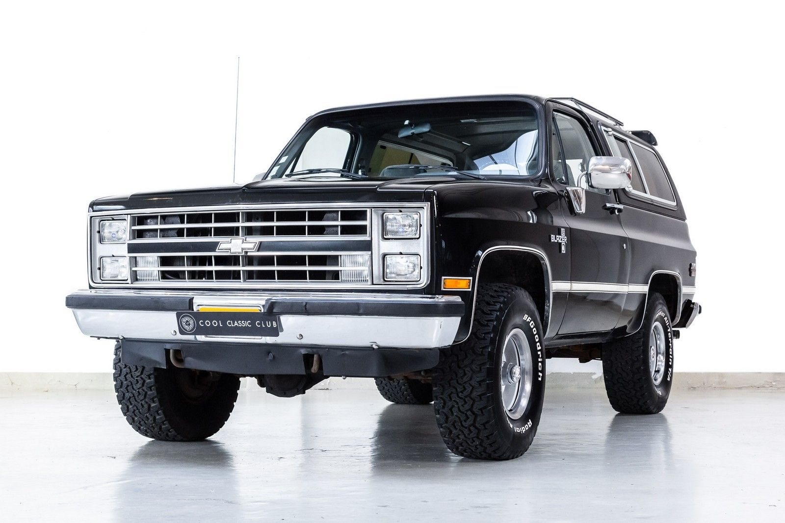 1988 - CHEVROLET K5 BLAZER SILVERADO BLACK, foto 1