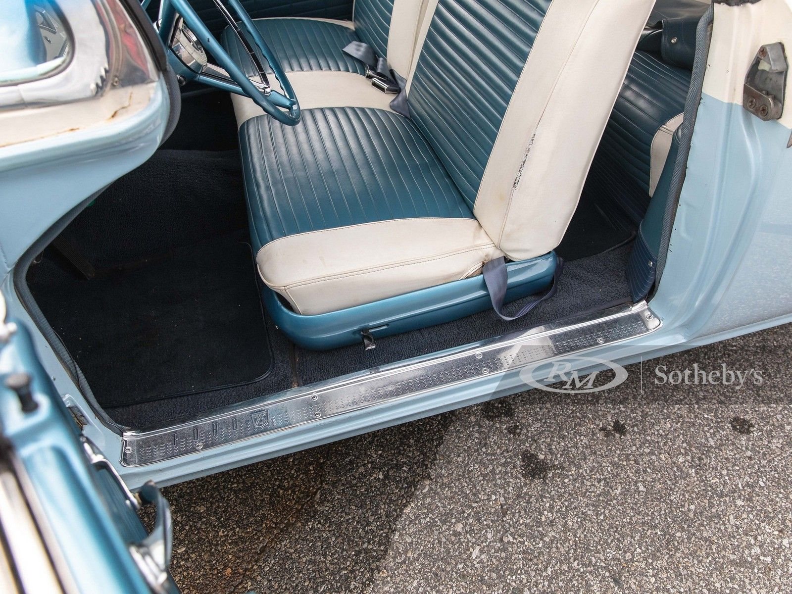 FORD FAIRLANE 500 SUNLINER LIGHT BLUE, foto 22