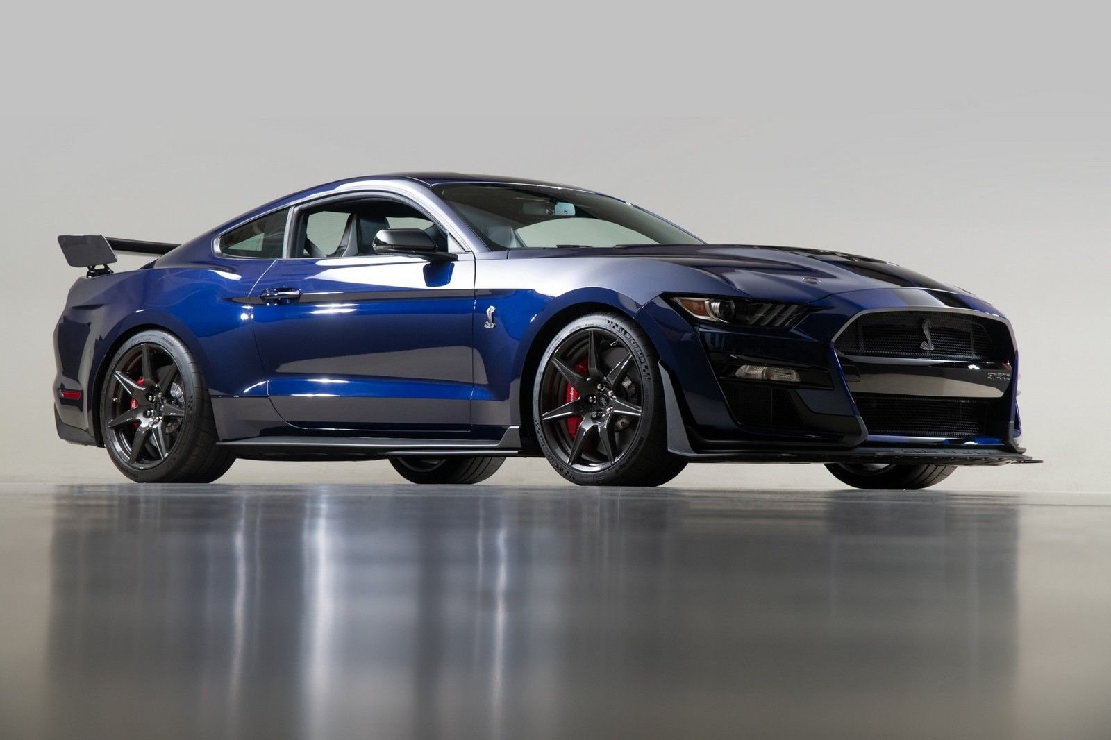 2020 - FORD MUSTANG SHELBY GT500 KONA BLUE, foto 18