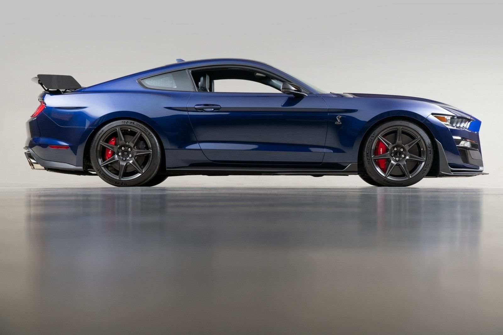 2020 - FORD MUSTANG SHELBY GT500 KONA BLUE, foto 21