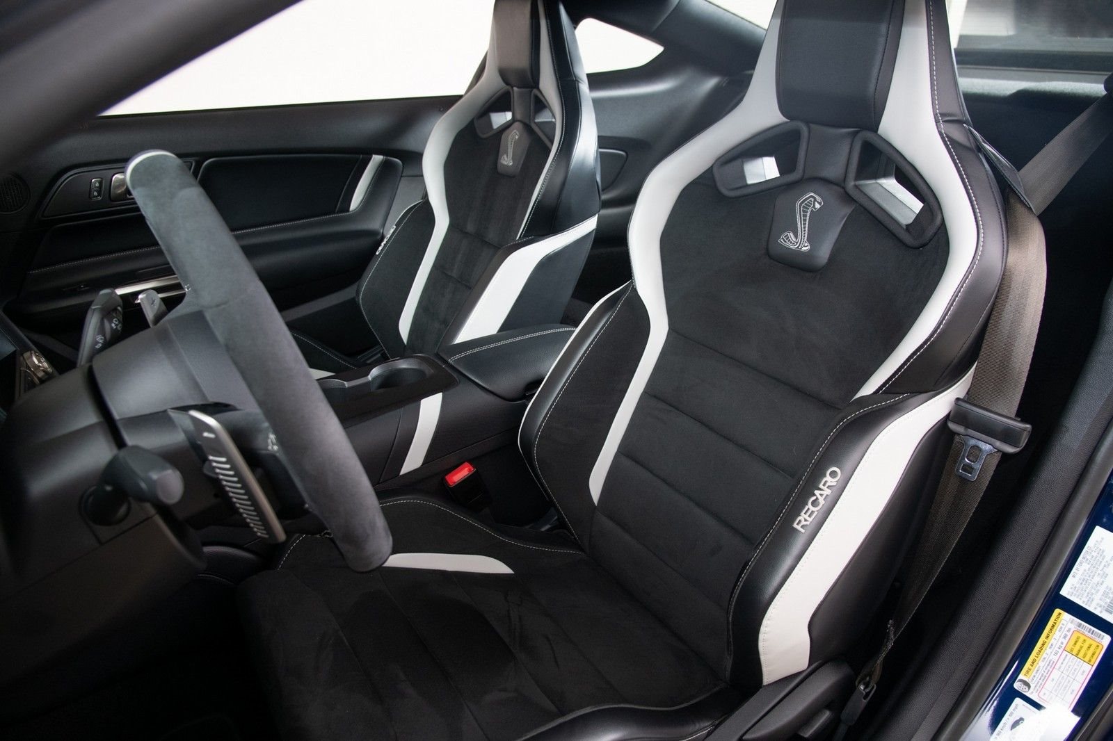 2020 - FORD MUSTANG SHELBY GT500 KONA BLUE, foto 24