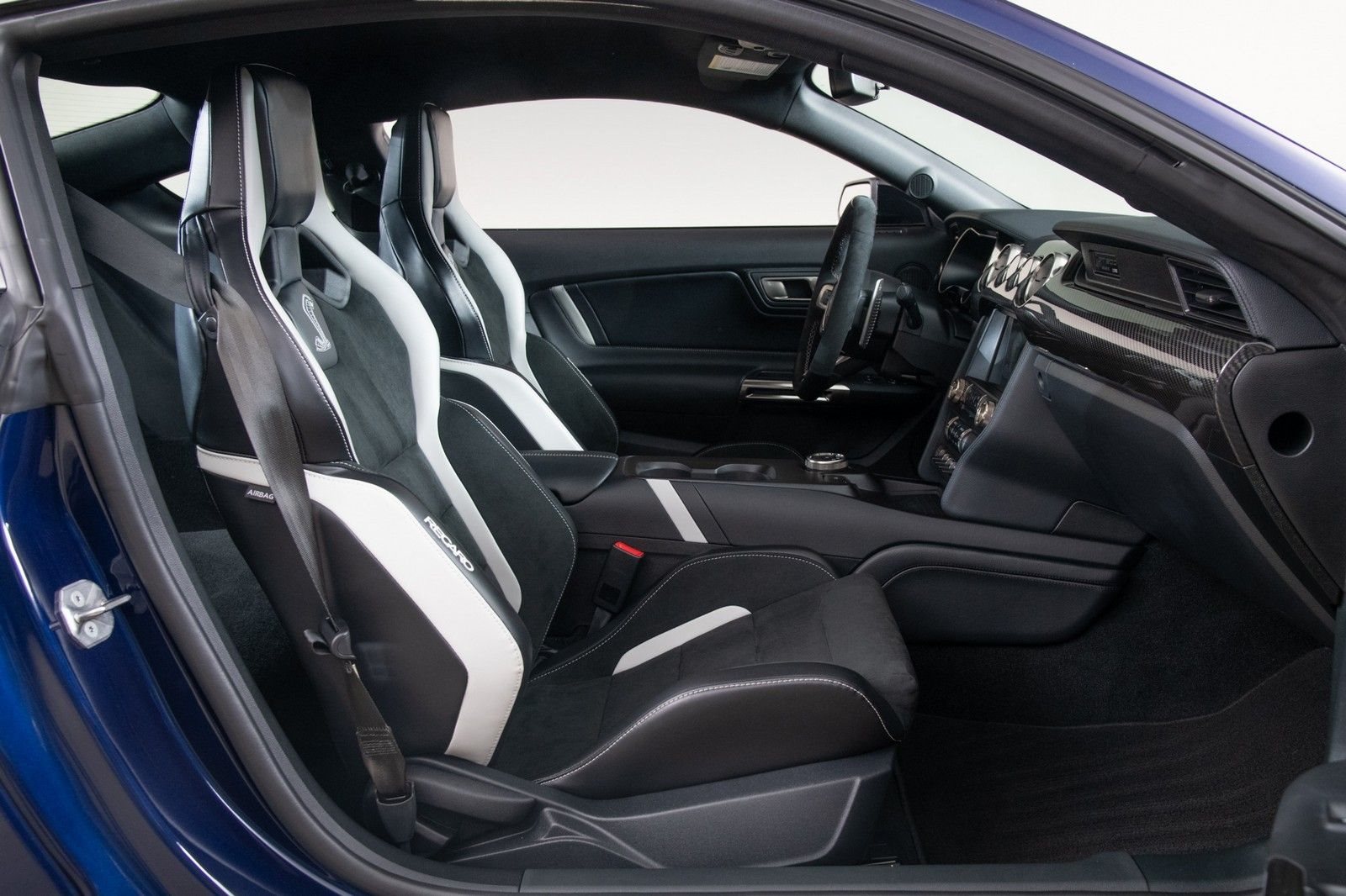 2020 - FORD MUSTANG SHELBY GT500 KONA BLUE, foto 29