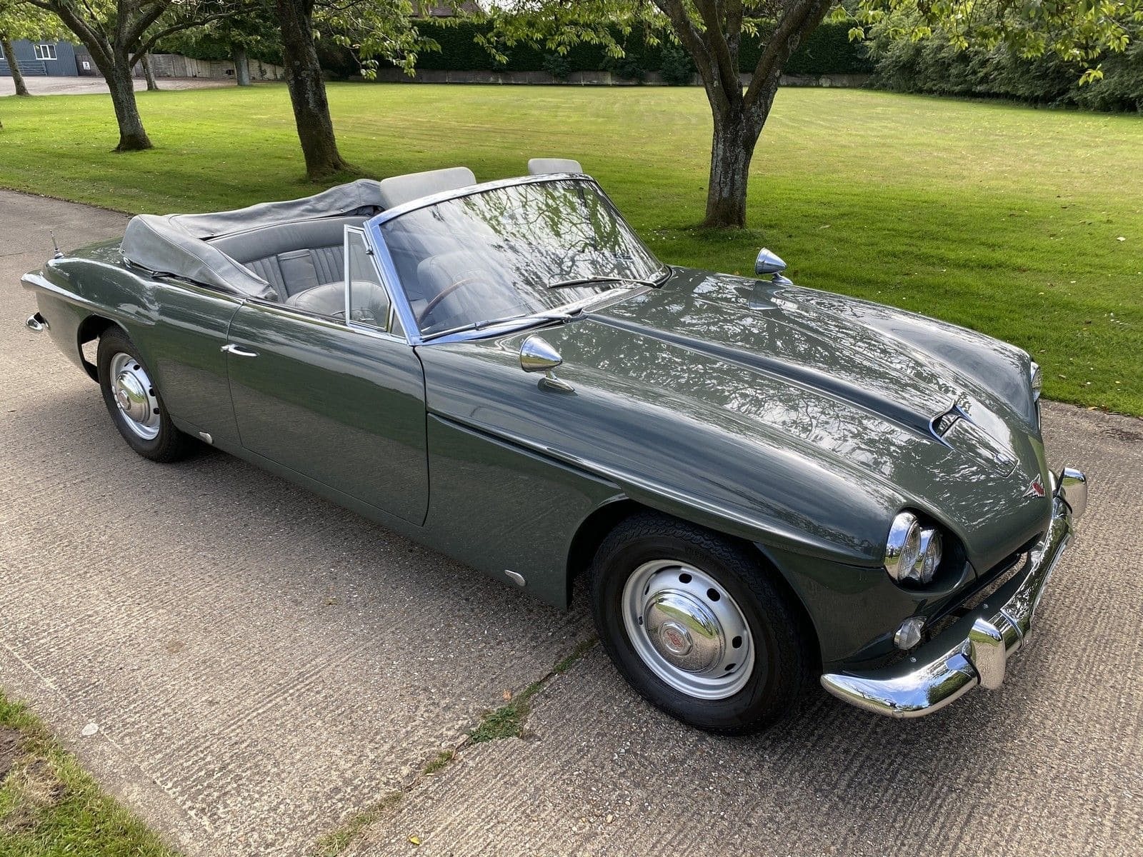 1965 - JENSEN C-V8 CONVERTIBLE, foto 9