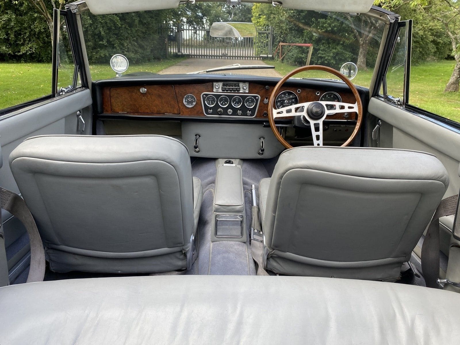 1965 - JENSEN C-V8 CONVERTIBLE, foto 10