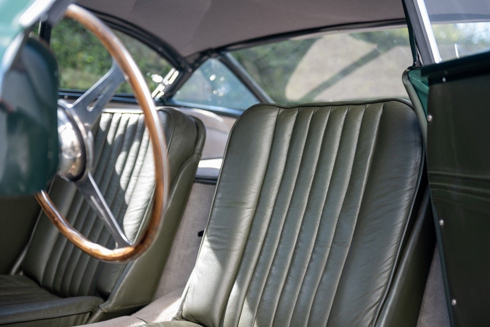 PEGASO Z-102 COUPÉ, foto 14