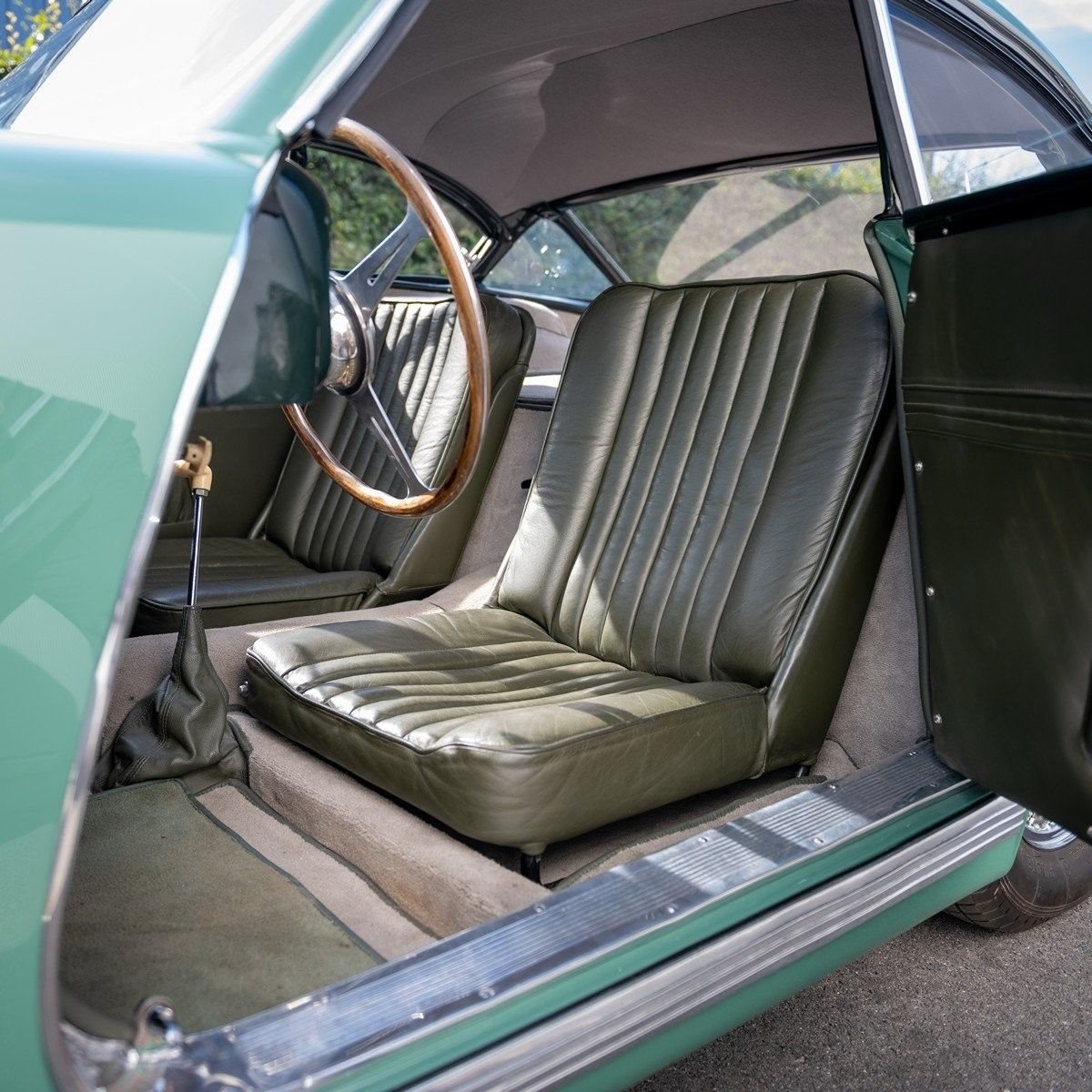 PEGASO Z-102 COUPÉ, foto 23