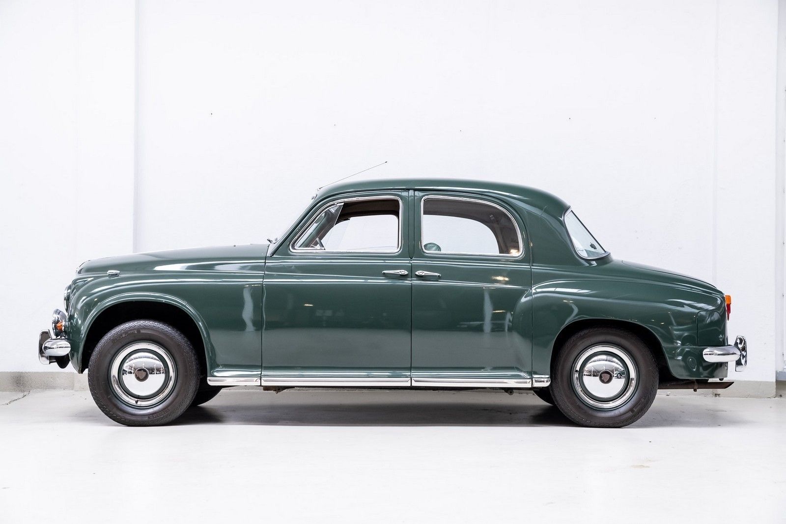 1956 - ROVER 75 P4 SALOON, foto 2