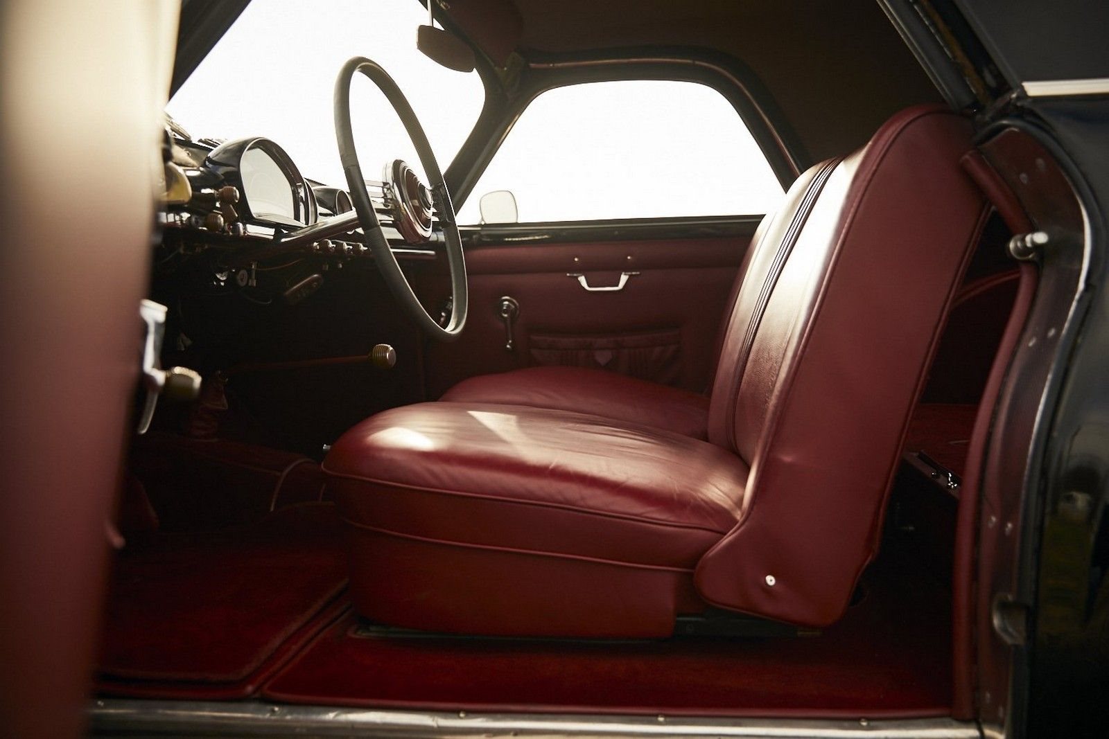 1951 - SIMCA 8 SPORT COUPE, foto 14