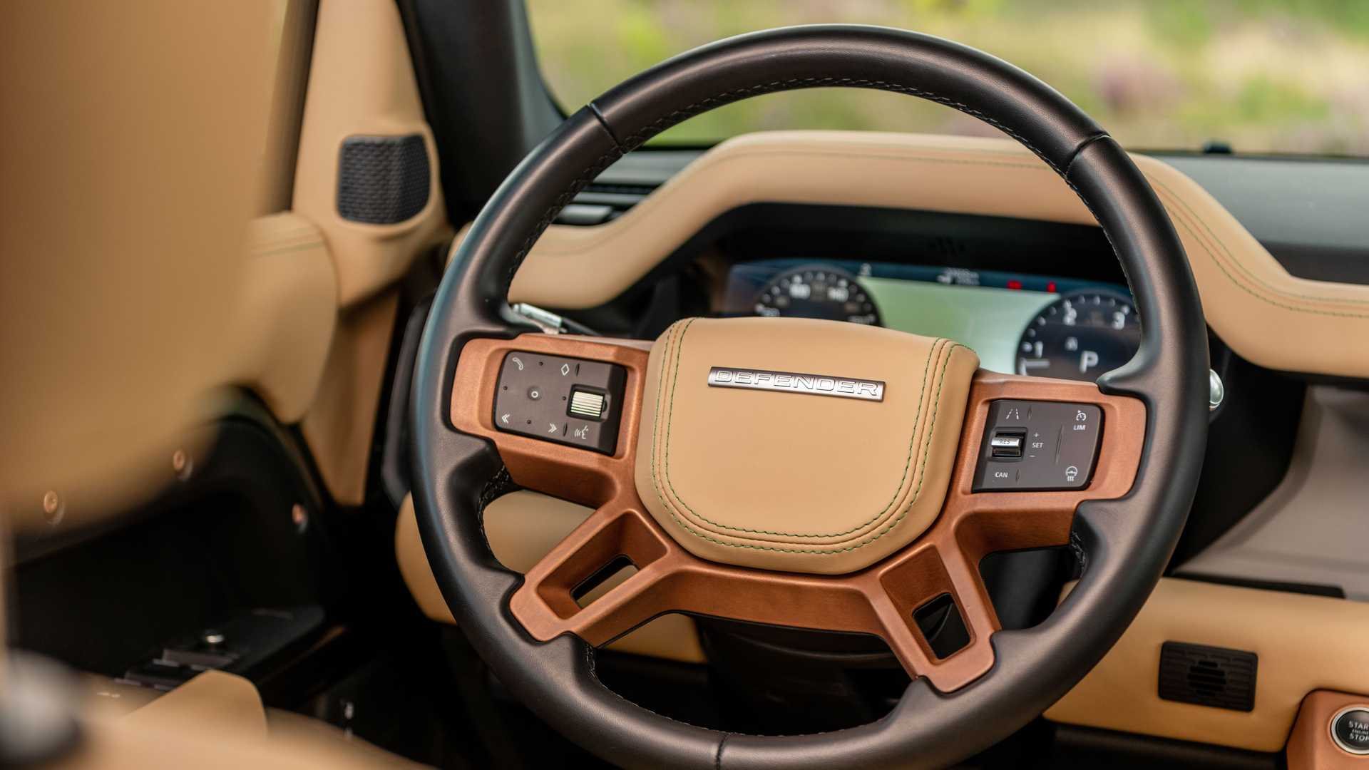 LAND ROVER DEFENDER VALIANCE VERDIGRIS BY HERITAGE CUSTOMS, foto 21