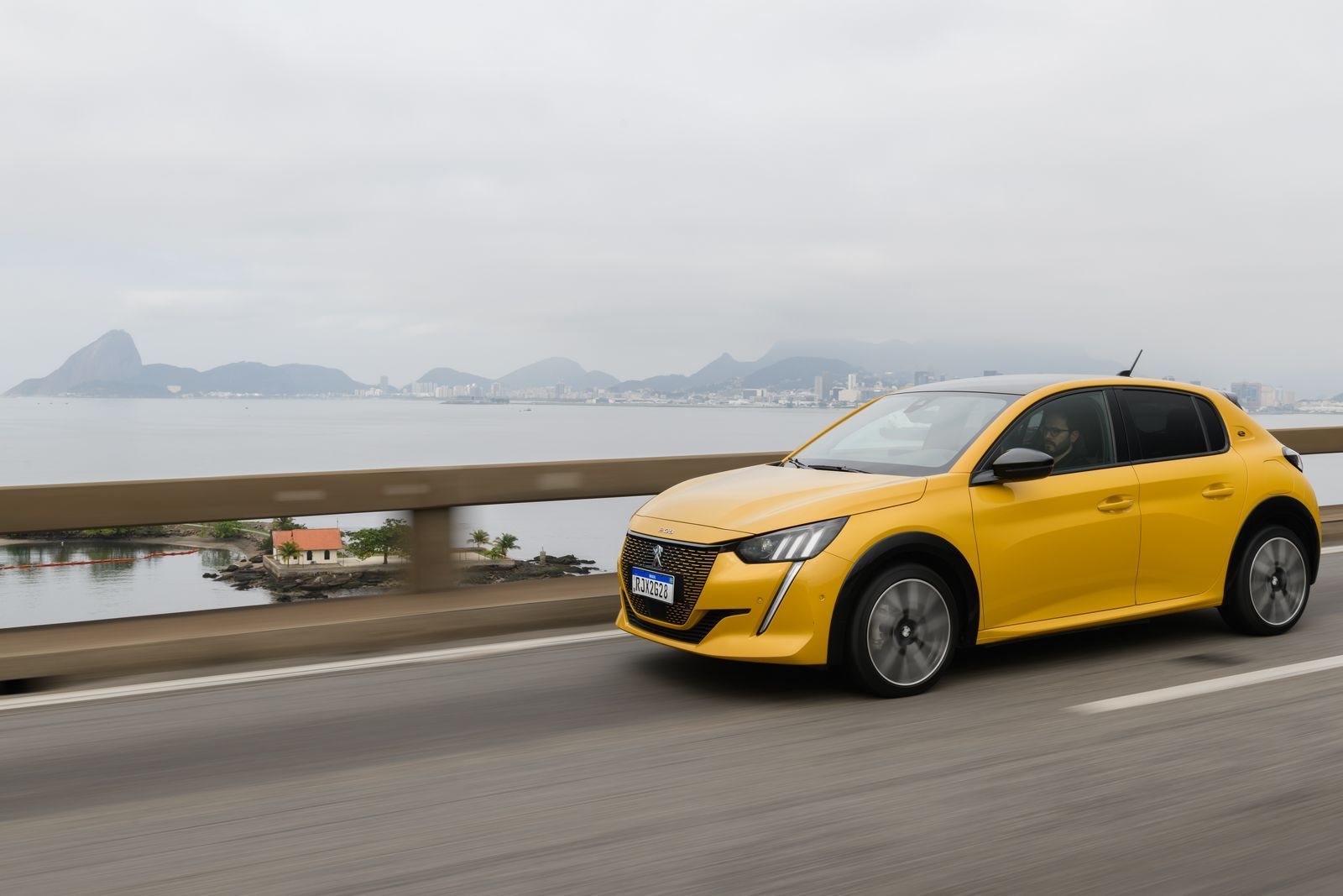 2022 - PEUGEOT E-208 GT, foto 13