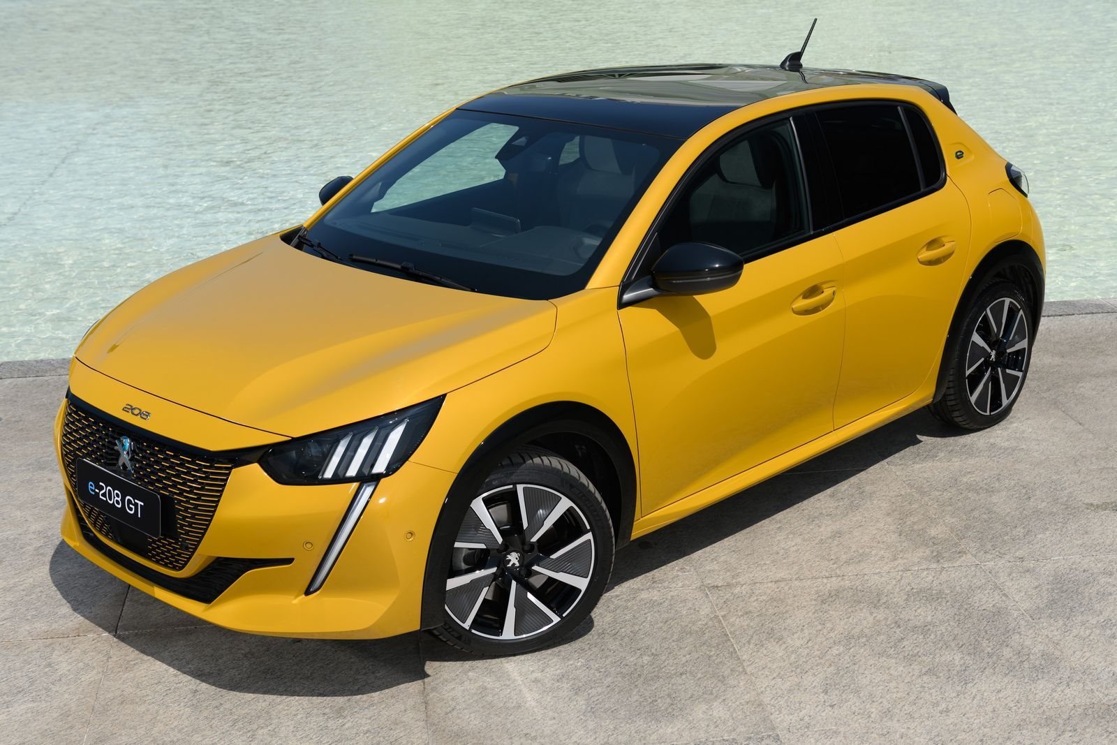 2022 - PEUGEOT E-208 GT, foto 34
