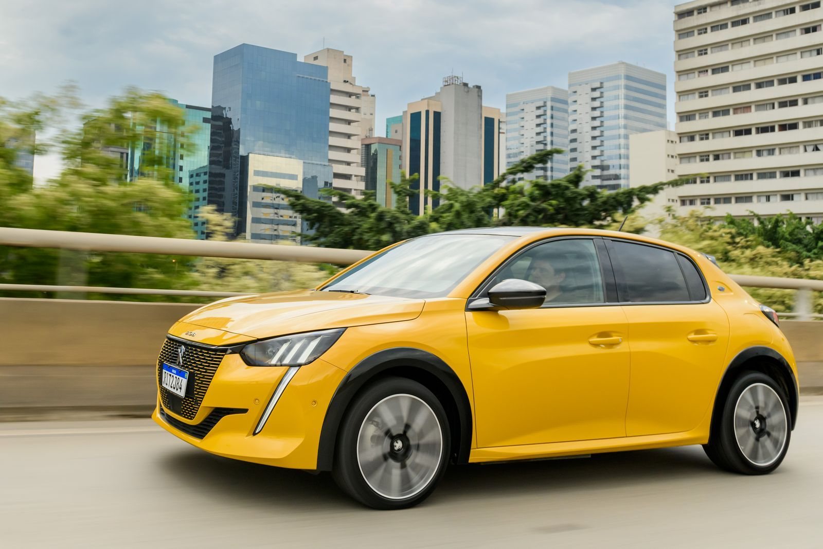2022 - PEUGEOT E-208 GT, foto 37