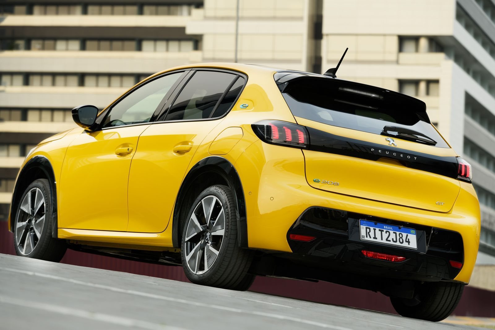 2022 - PEUGEOT E-208 GT, foto 45