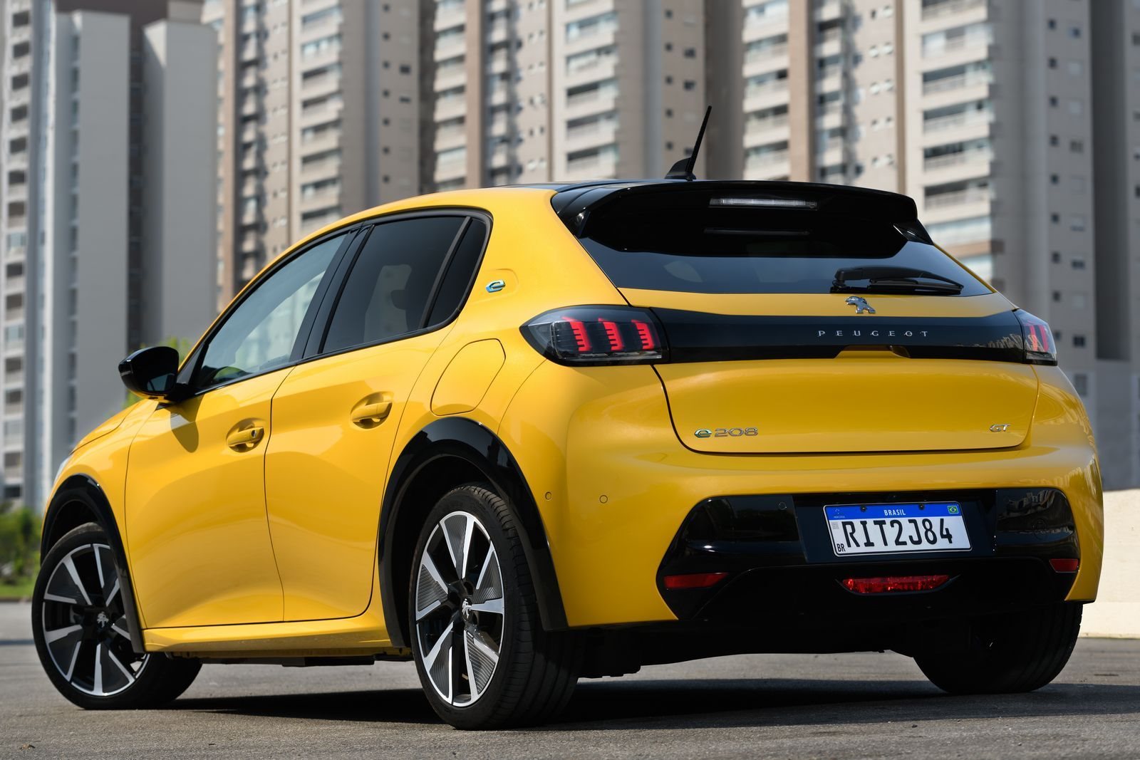 2022 - PEUGEOT E-208 GT, foto 50
