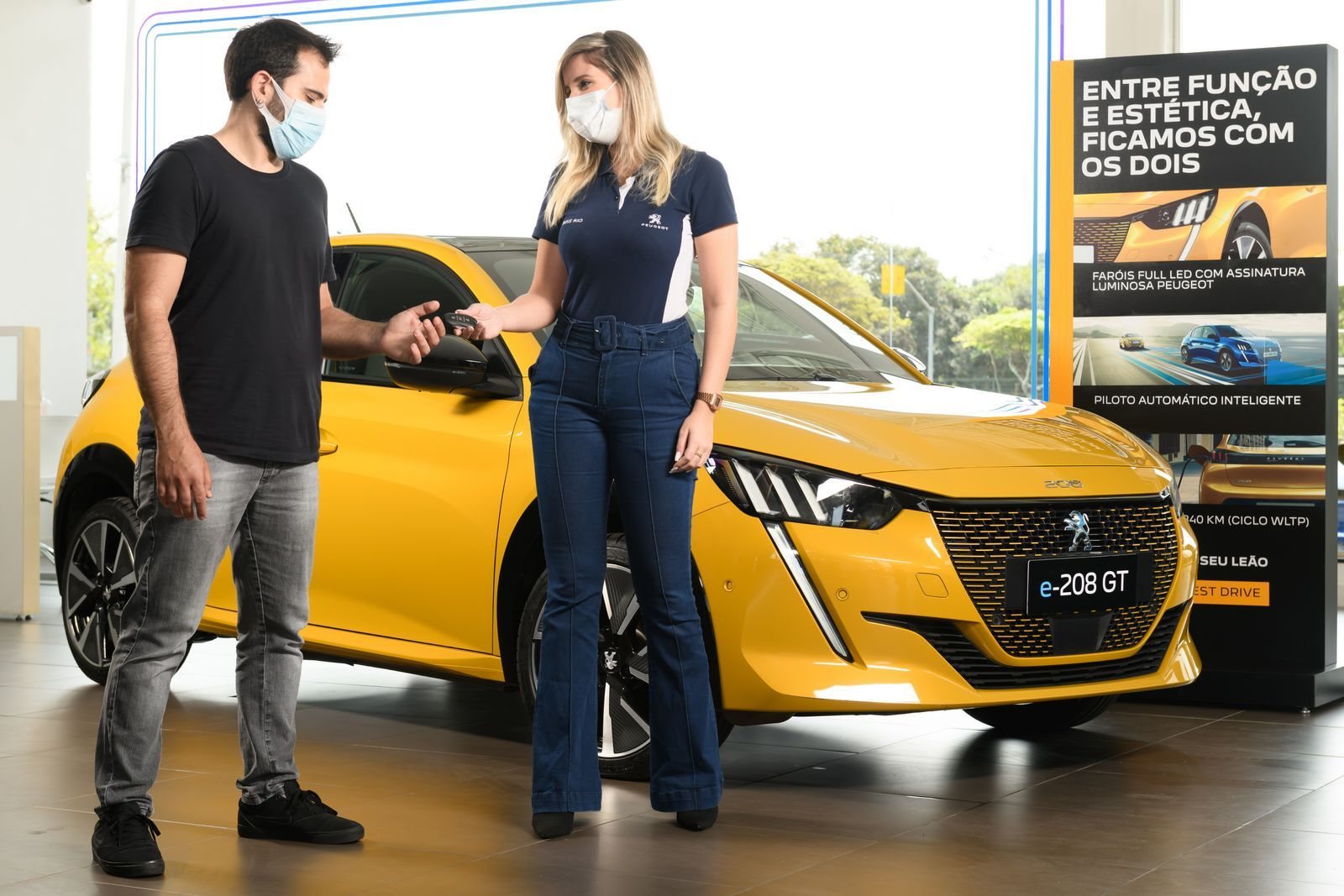 2022 - PEUGEOT E-208 GT, foto 62