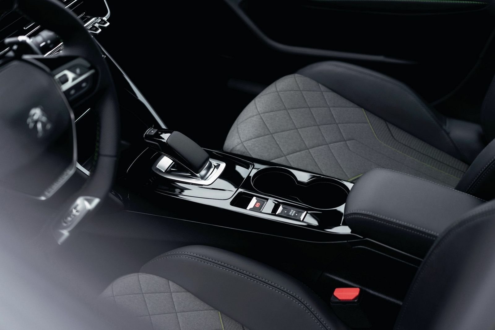 2022 - PEUGEOT E-208 GT, foto 67