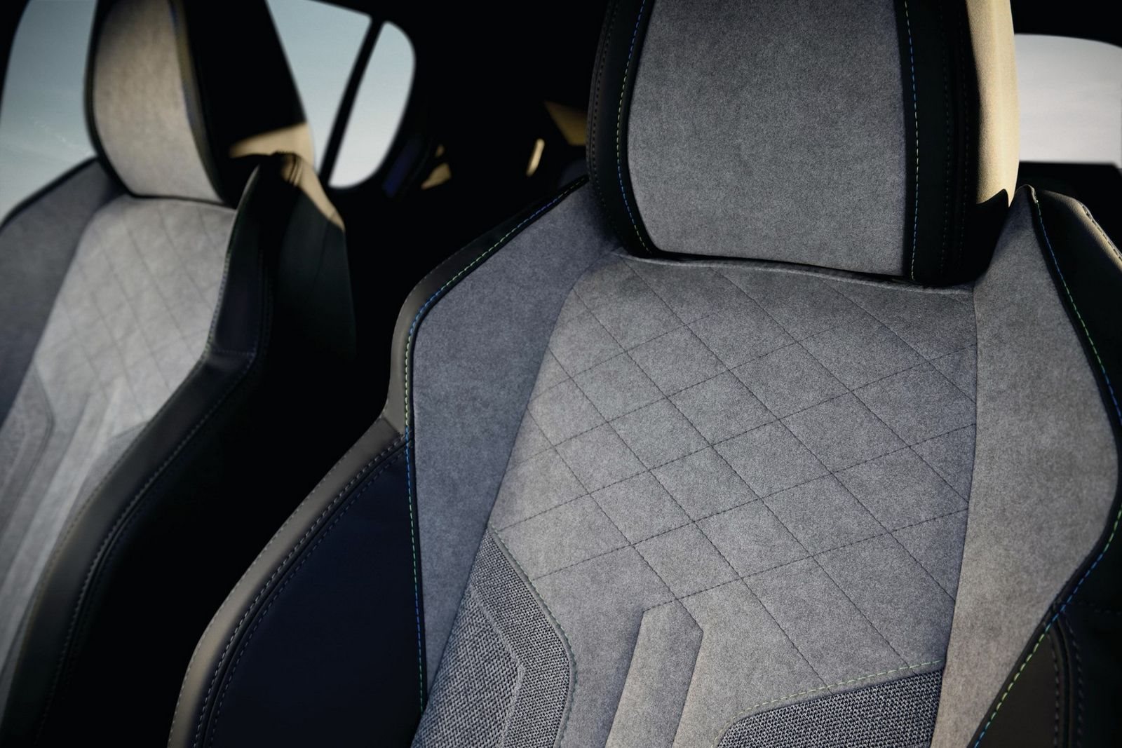 2022 - PEUGEOT E-208 GT, foto 73