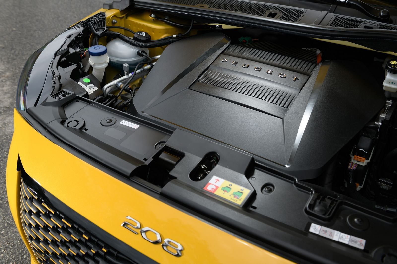 2022 - PEUGEOT E-208 GT, foto 103
