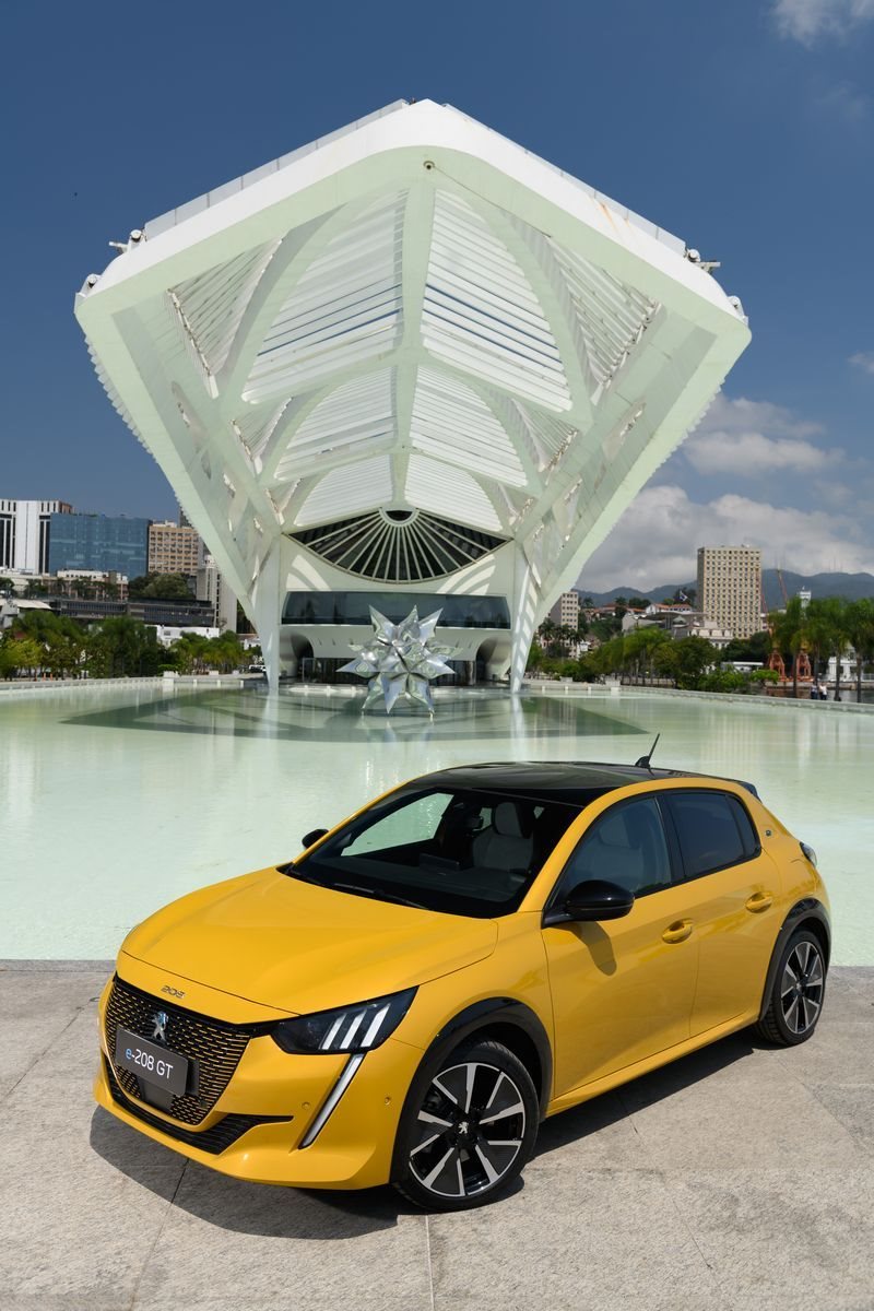 2022 - PEUGEOT E-208 GT, foto 130