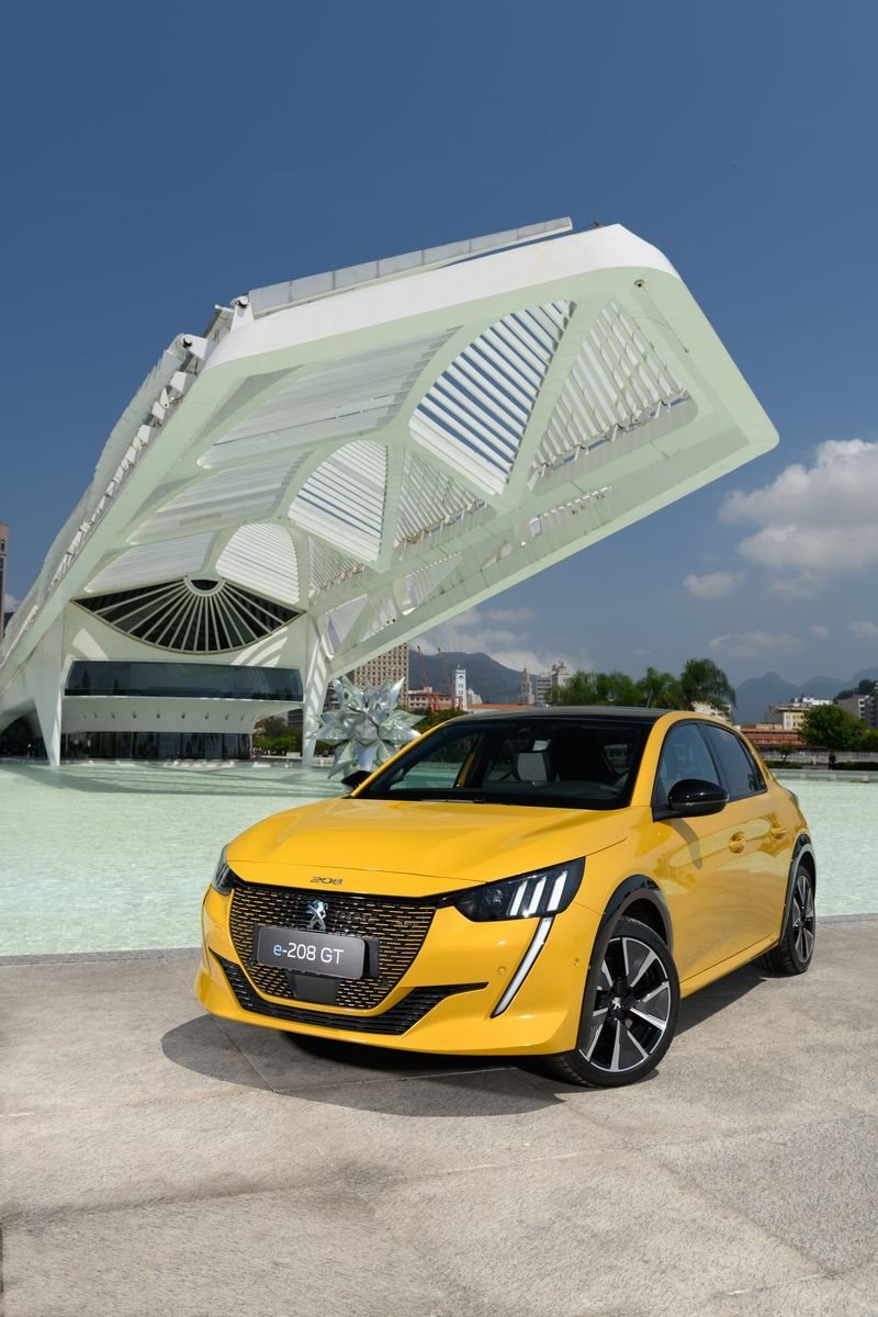 2022 - PEUGEOT E-208 GT, foto 132