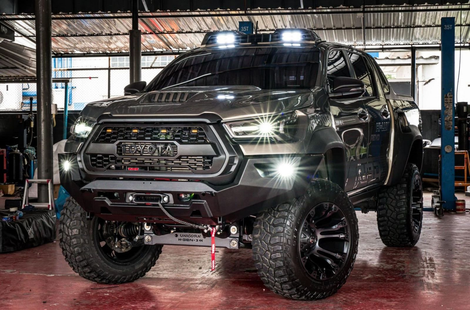 2021 - TOYOTA HILUX REVO PATHFINDER BY RAD, foto 10