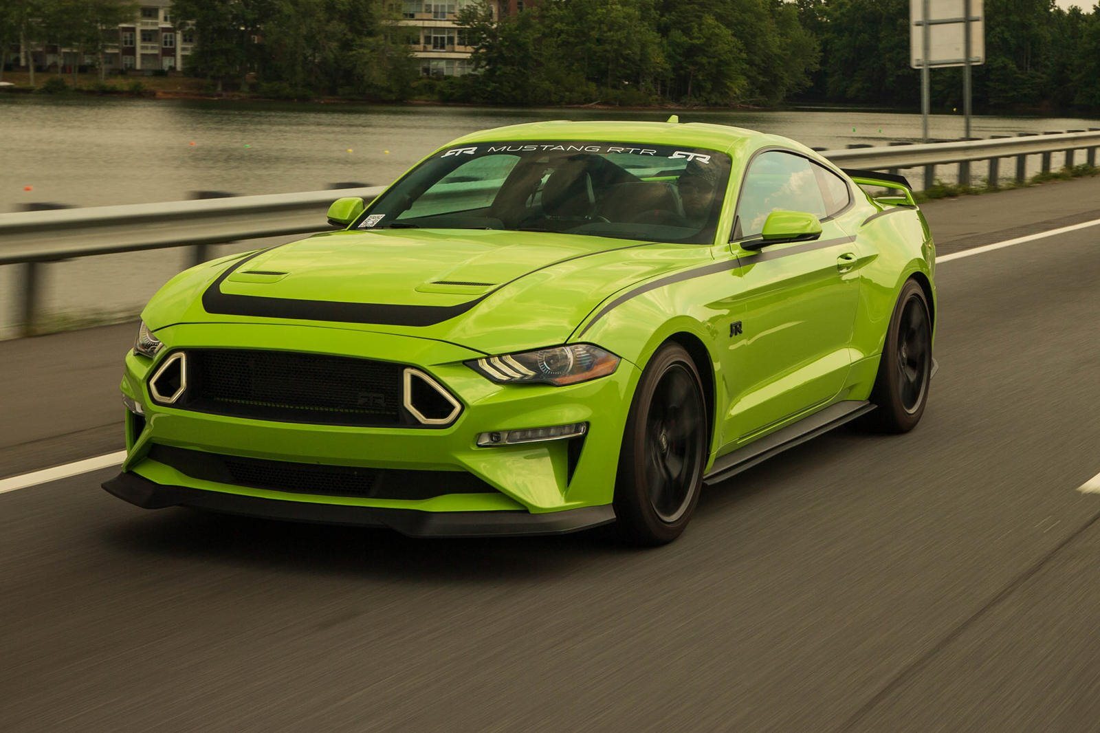 2021 - FORD MUSTANG BY RTR, foto 1