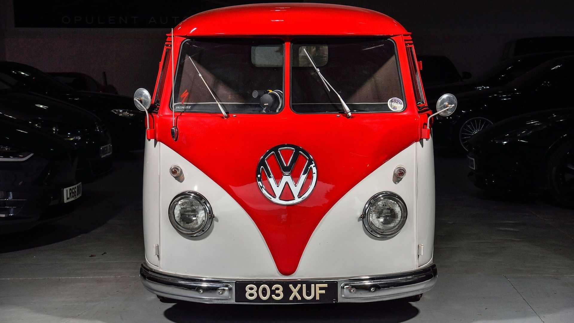 VOLKSWAGEN KOMBI SPLITSCREEN OWNED BY JENSON BUTTON, foto 1