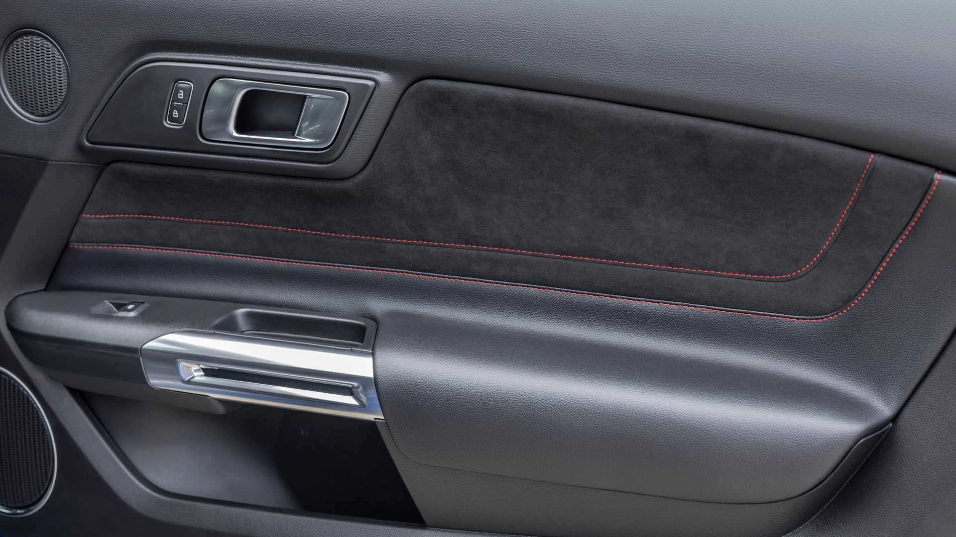FORD MUSTANG CALIFORNIA SPECIAL, foto 17
