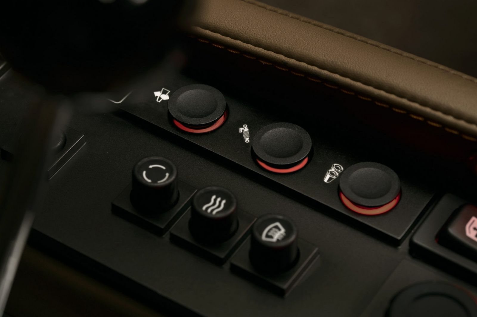 FERRARI TESTAROSSA RESTOMOD BY OFFICINE FIORAVANTI, foto 12