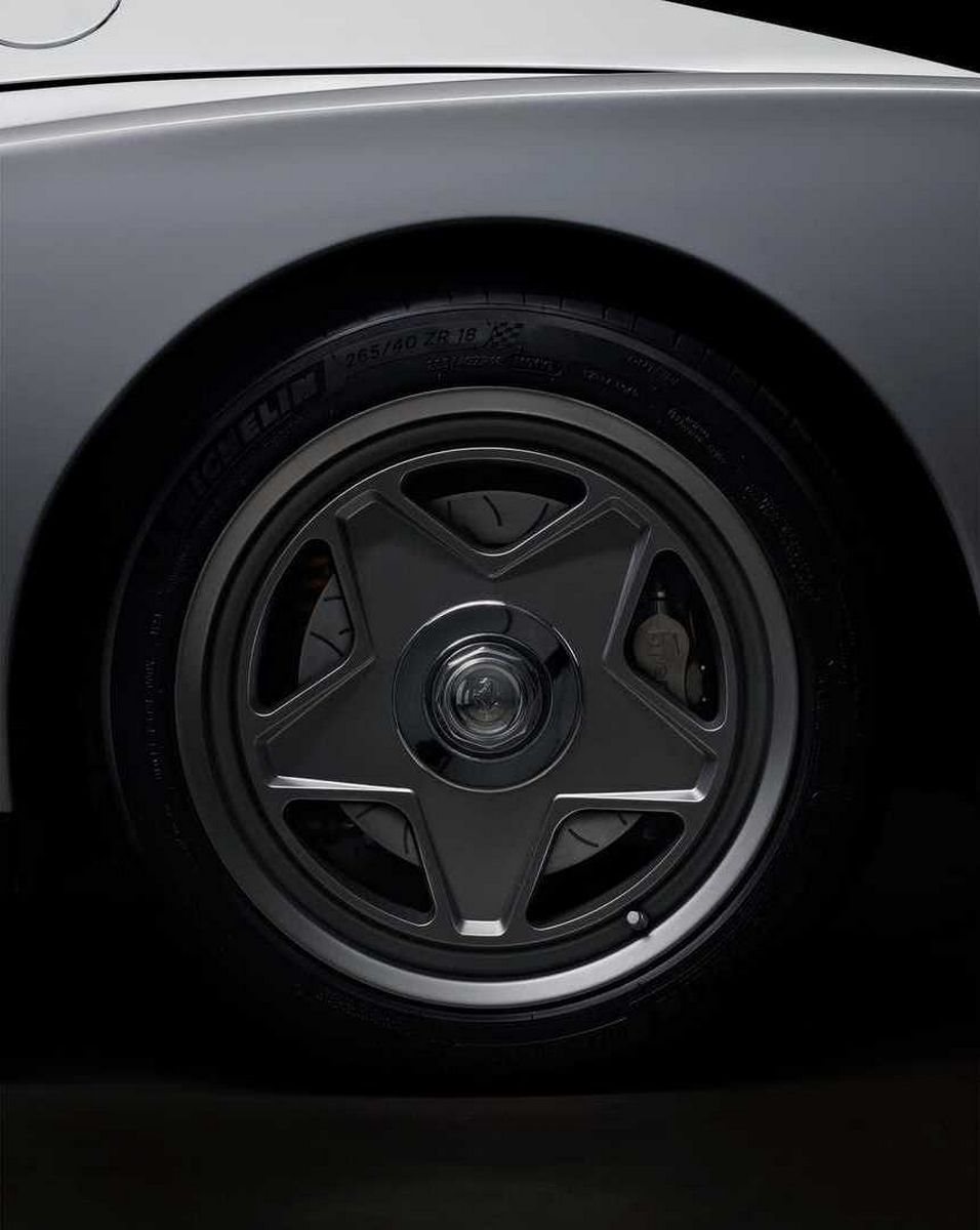 FERRARI TESTAROSSA RESTOMOD BY OFFICINE FIORAVANTI, foto 34
