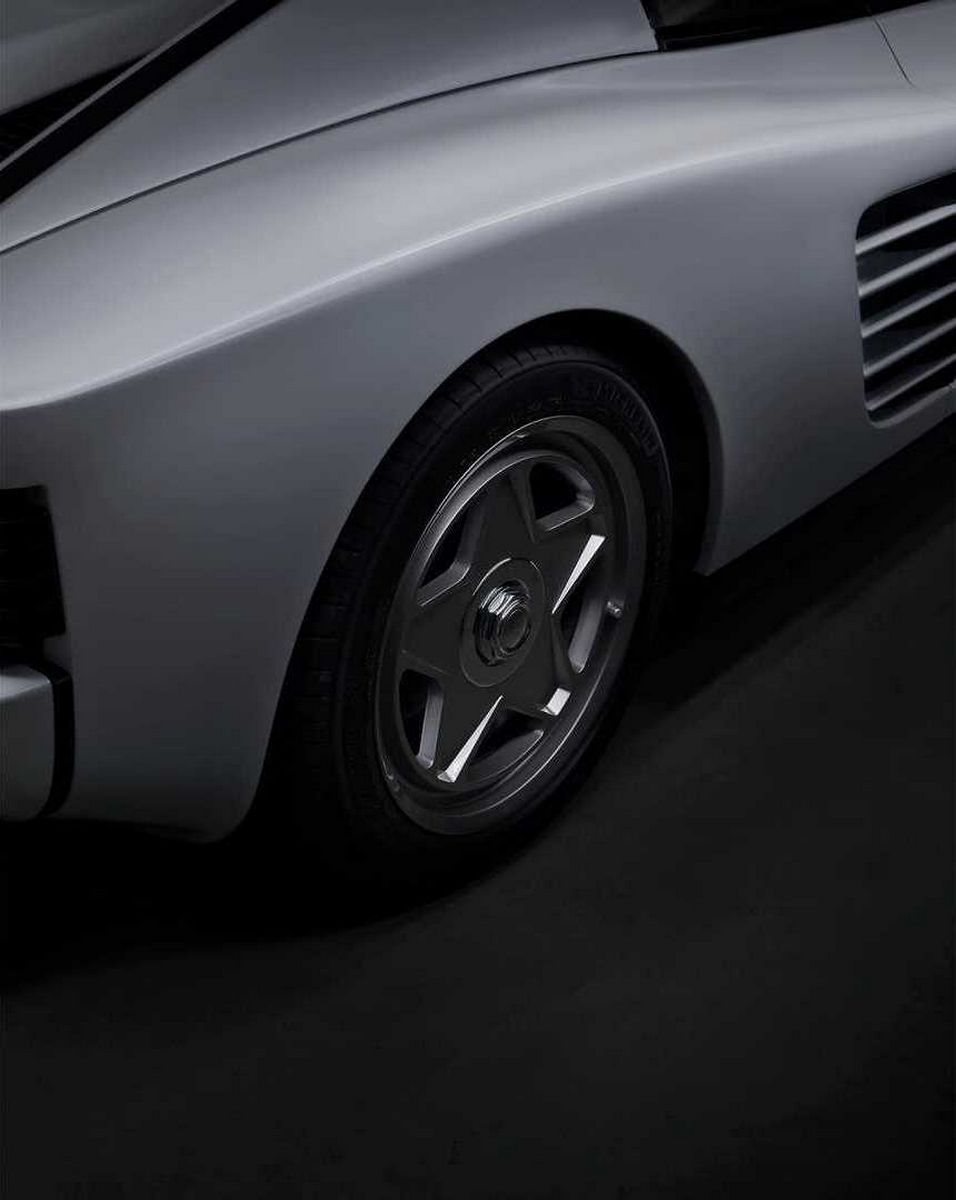 FERRARI TESTAROSSA RESTOMOD BY OFFICINE FIORAVANTI, foto 35
