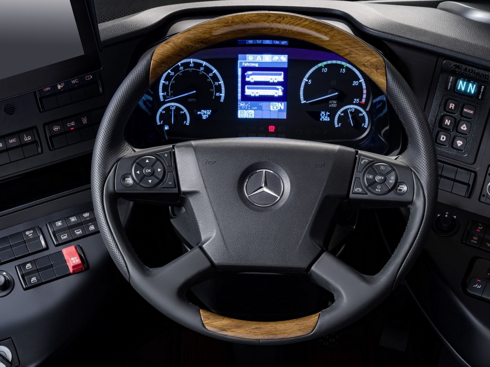 2022 - MERCEDES-BENZ TOURRIDER BUSINESS & PREMIUM, foto 23