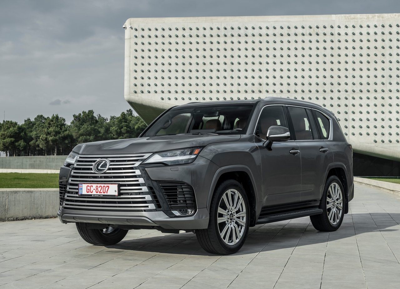 LEXUS LX, foto 4